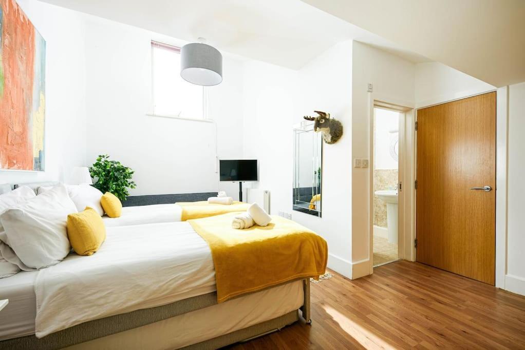 Roseberry Cottage - Lower Mill Estate Somerford Keynes Esterno foto